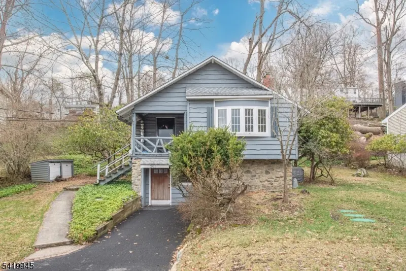 201 Springbrook Trl, Sparta Twp., NJ 07871
