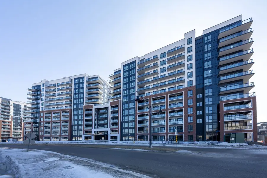 51 Clarington BLVD #523, Clarington, ON L1C 7J8