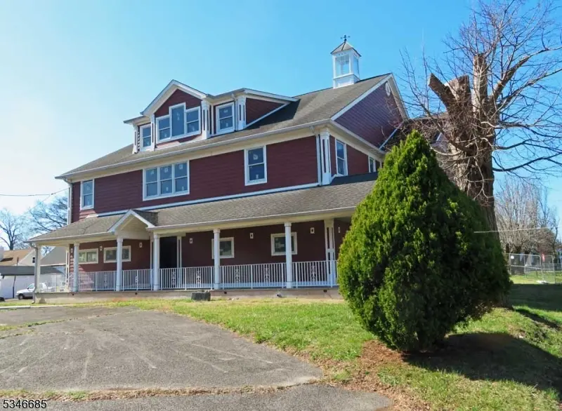 2223 Saint Georges Ave, Rahway City, NJ 07065