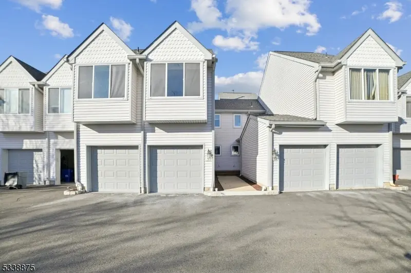 11 Freedom Ct #11, Montville Twp., NJ 07045