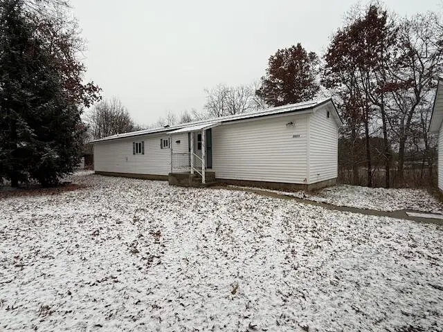 21275 Jefferson RD, Aetna Twp, MI 49336