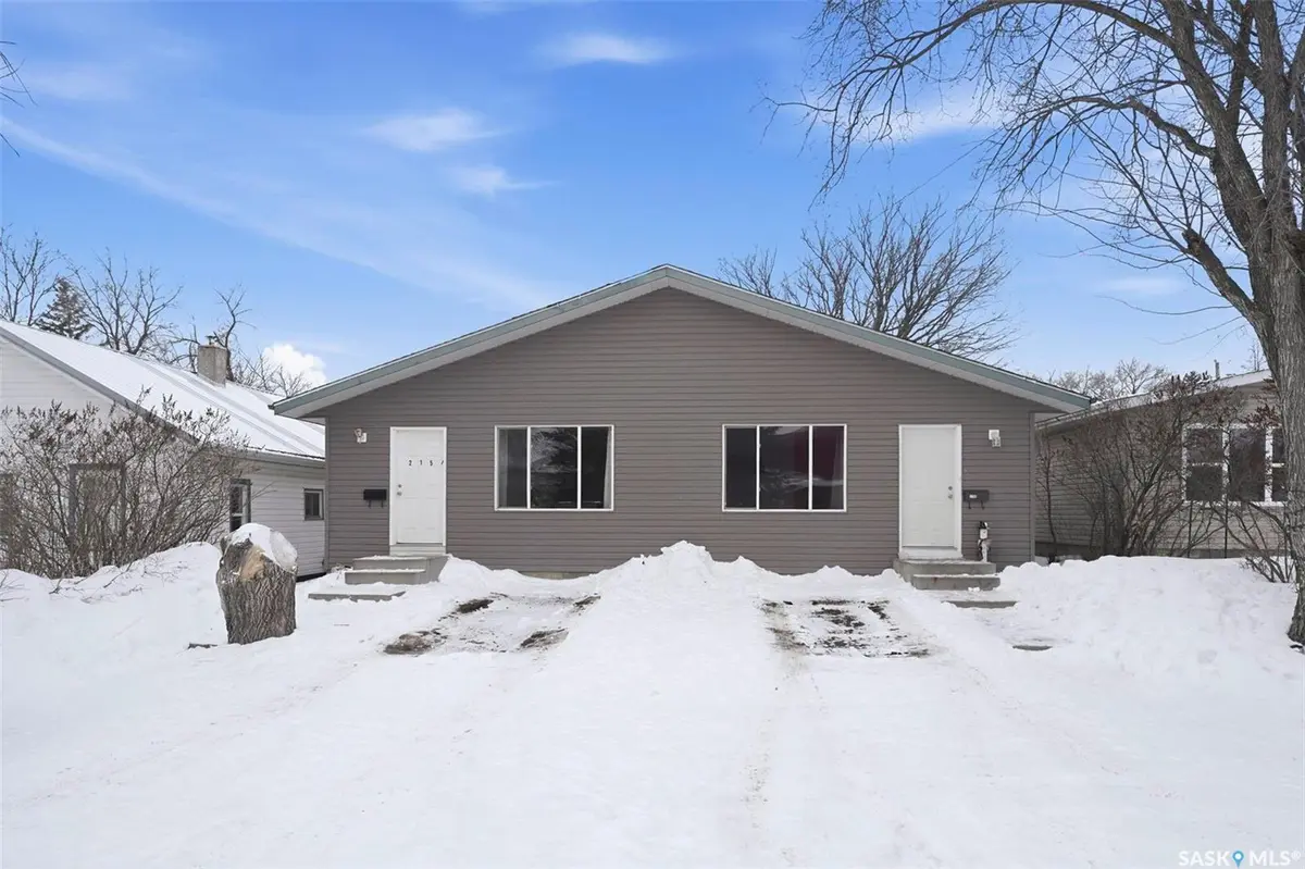215A - 215B 3rd STREET, Dalmeny, SK S0K 1A0