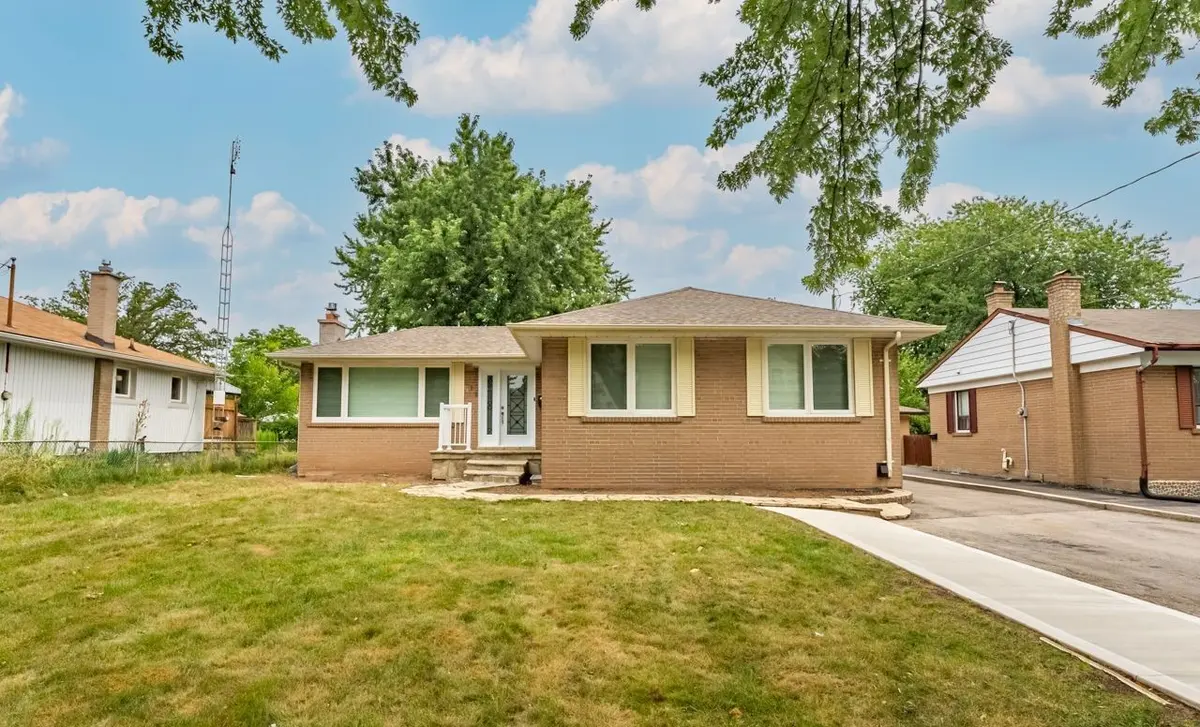 313 Ashbury RD E #Lower, Oakville, ON L6K 2M2