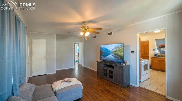 620 William AVE, Colorado Springs, CO 80905