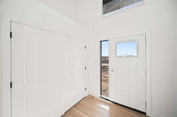 15 Ridgemont DR, Niverville, MB R0A 0A1