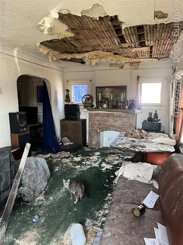 15493 Kentucky ST, Detroit, MI 48238