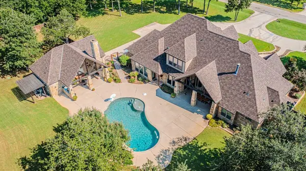 915 Timber Creek Drive, Stephenville, TX 76401