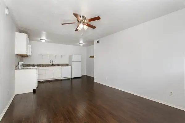 5722 Gaston Avenue #H, Dallas, TX 75214
