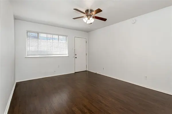 5722 Gaston Avenue #H, Dallas, TX 75214