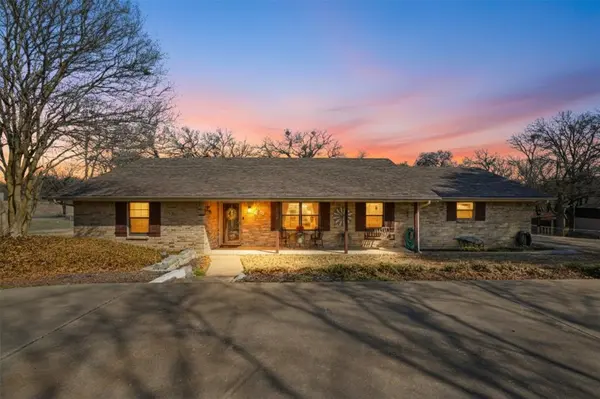 1709 Mclennan Crossing Road,  Woodway,  TX 76712
