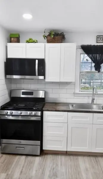 2750 Beverly Hills Drive, Sansom Park, TX 76114