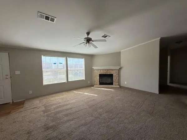 510 W Maple Street, Nocona, TX 76255