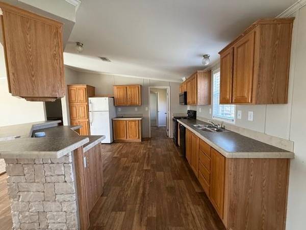 510 W Maple Street, Nocona, TX 76255