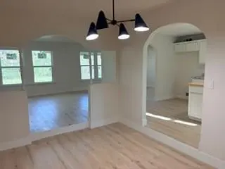 7305 Anderson Boulevard, Fort Worth, TX 76120