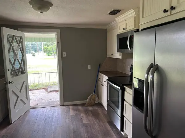 1330 Palmetto Road, Benton, LA 71006