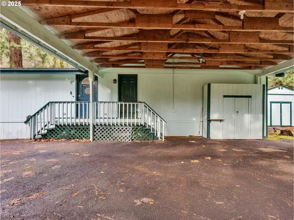 32700 SE LEEWOOD LN #31, Boring, OR 97009