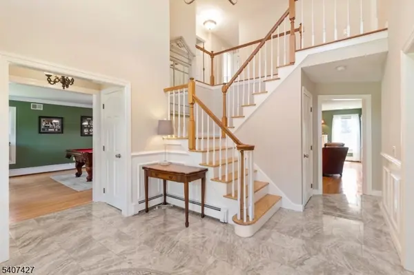 11 Beavers Rd, Tewksbury Twp., NJ 07830
