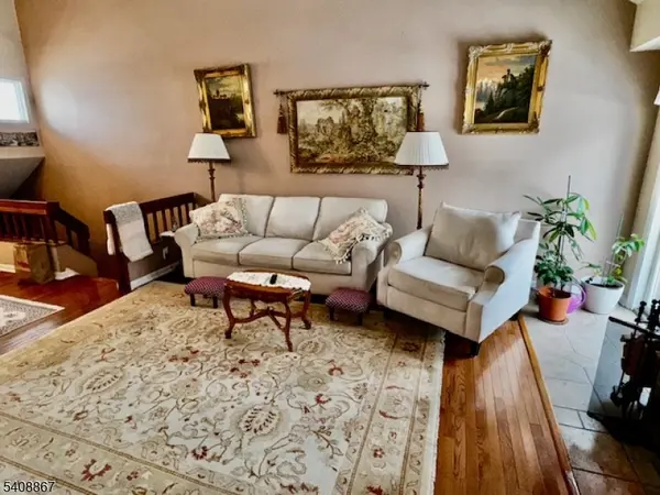 13 Ridge View Terr, Jefferson Twp., NJ 07438
