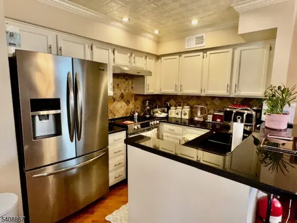 13 Ridge View Terr, Jefferson Twp., NJ 07438