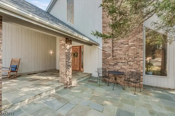 15 Mountain Spring Dr, Sparta Twp., NJ 07871