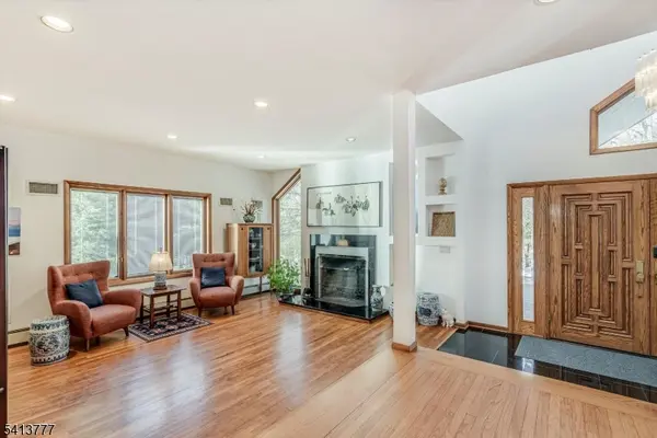 15 Mountain Spring Dr, Sparta Twp., NJ 07871