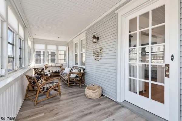 226 3rd St, Beach Haven Boro, NJ 08008