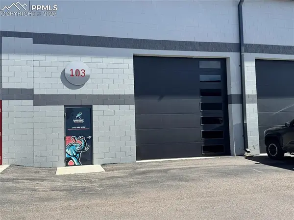 1925 Deer Creek RD #B103, Monument, CO 80132