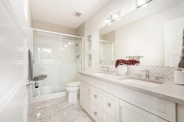 110 Greenbriar PL NW #1301, Calgary, AB X0X 0X0