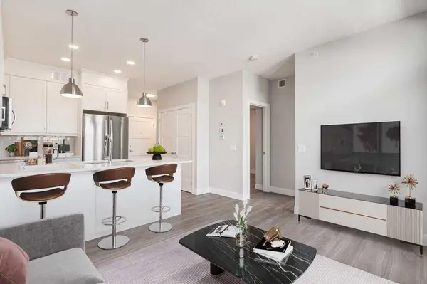 110 Greenbriar PL NW #1102, Calgary, AB X0X 0X0