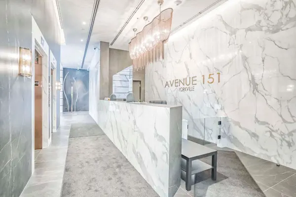 151 Avenue RD #205, Toronto C02, ON M5R 2H7