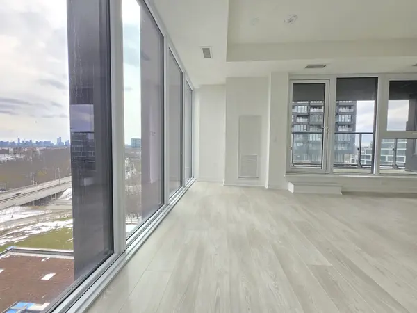 5 Quarrington LN #611, Toronto C13, ON M3C 0S5