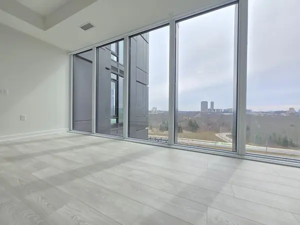 5 Quarrington LN #611, Toronto C13, ON M3C 0S5