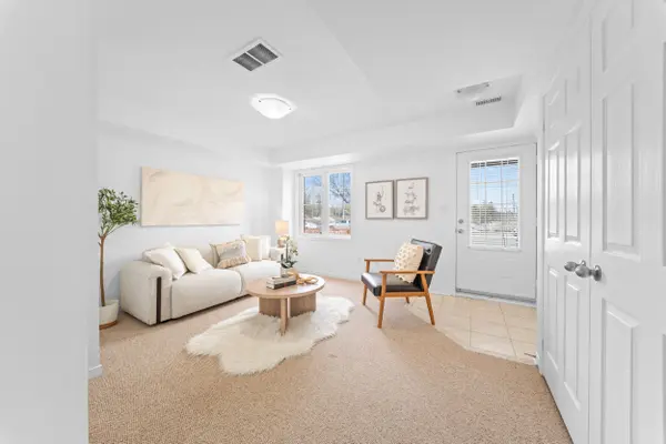 1701 Finch AVE #13, Pickering, ON L1V 0B7