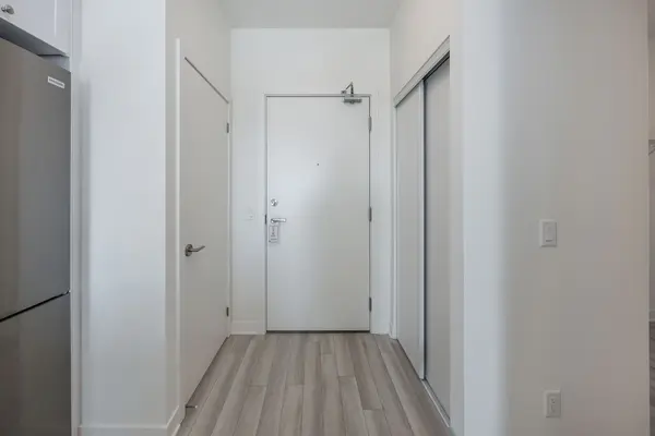 51 Clarington BLVD #523, Clarington, ON L1C 7J8