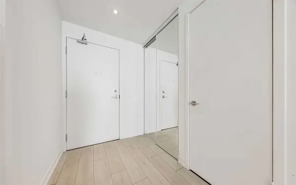 5 Buttermill AVE #2601, Vaughan, ON L4K 0J5