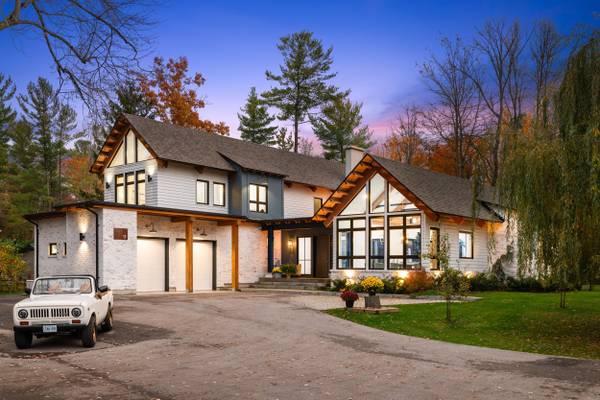 11 Sibbald CRES, Georgina, ON L0E 1R0