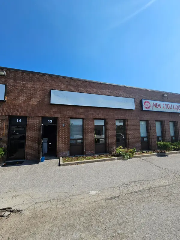 33 ALLIANCE BLVD #13, Barrie, ON L4M 5K2