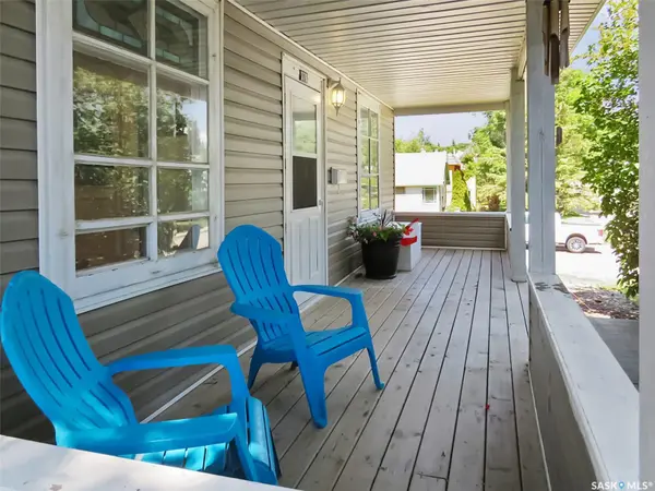 376 5th AVENUE NW, Swift Current, SK S9H 0W8