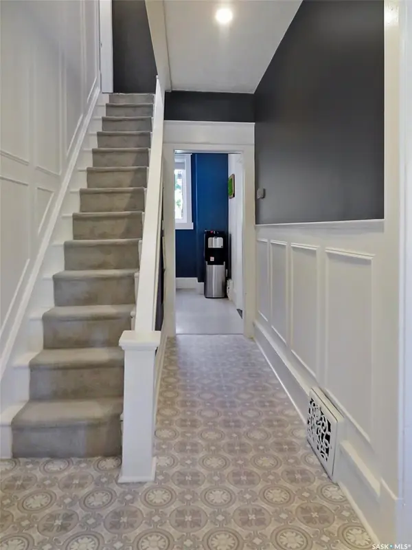 376 5th AVENUE NW, Swift Current, SK S9H 0W8