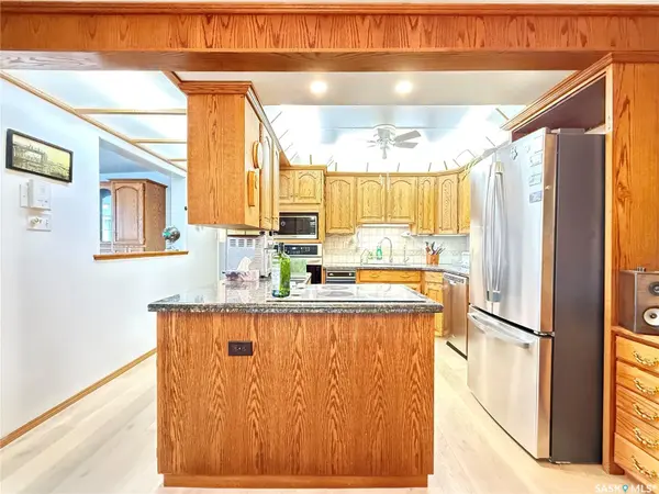 275 Alpine CRESCENT #8, Swift Current, SK S9H 4T5