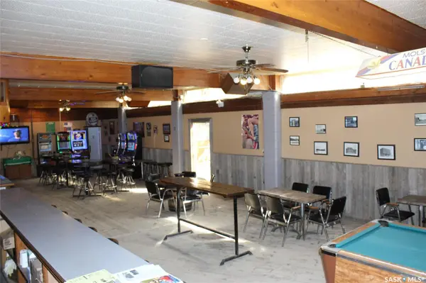 343 Redcoat DRIVE, Eastend, SK S0N 0T0