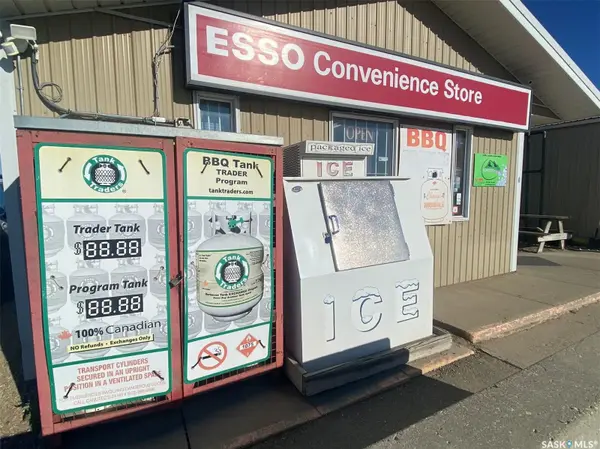 100 10 HIGHWAY, Balcarres, SK S0G 0C0