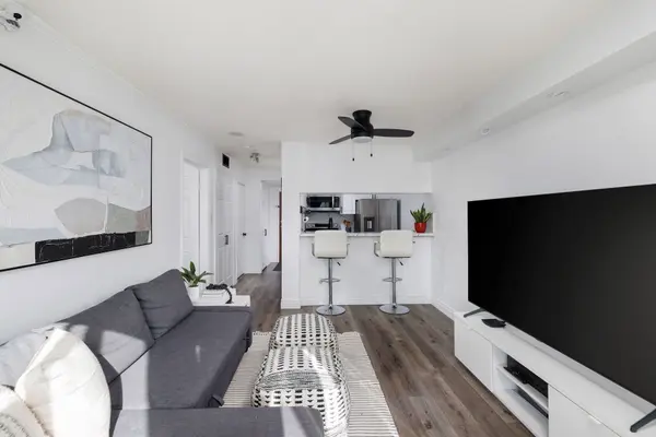 880 Dundas ST W #909, Mississauga, ON L5C 4H3