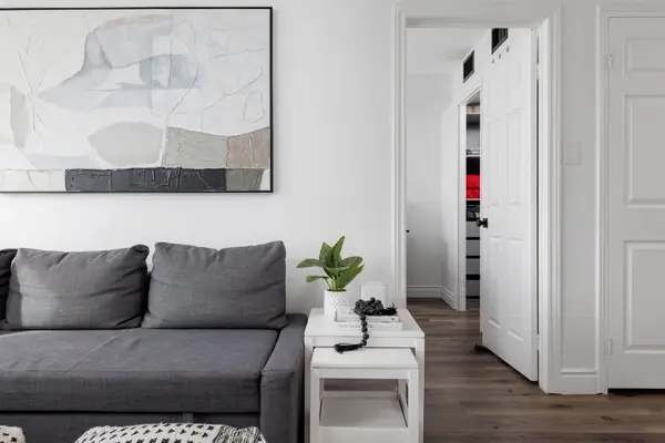 880 Dundas ST W #909, Mississauga, ON L5C 4H3