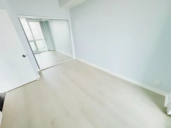 3985 Grand Park DR #1509, Mississauga, ON L5B 0H8