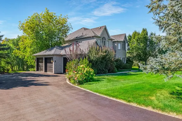 6 Golfway CT, Caledon, ON L7E 0B3