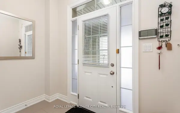 125 Lionhead Golf Club RD, Brampton, ON L6Y 6C2