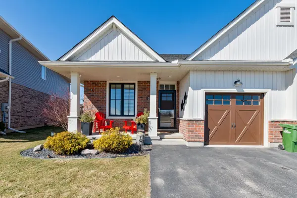 24 Renaissance DR, St. Thomas, ON N5R 0J9