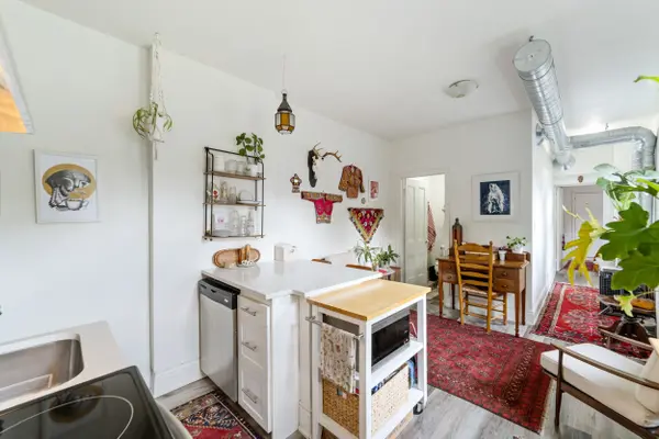 188-190 Caroline ST S, Hamilton, ON L8P 3L2