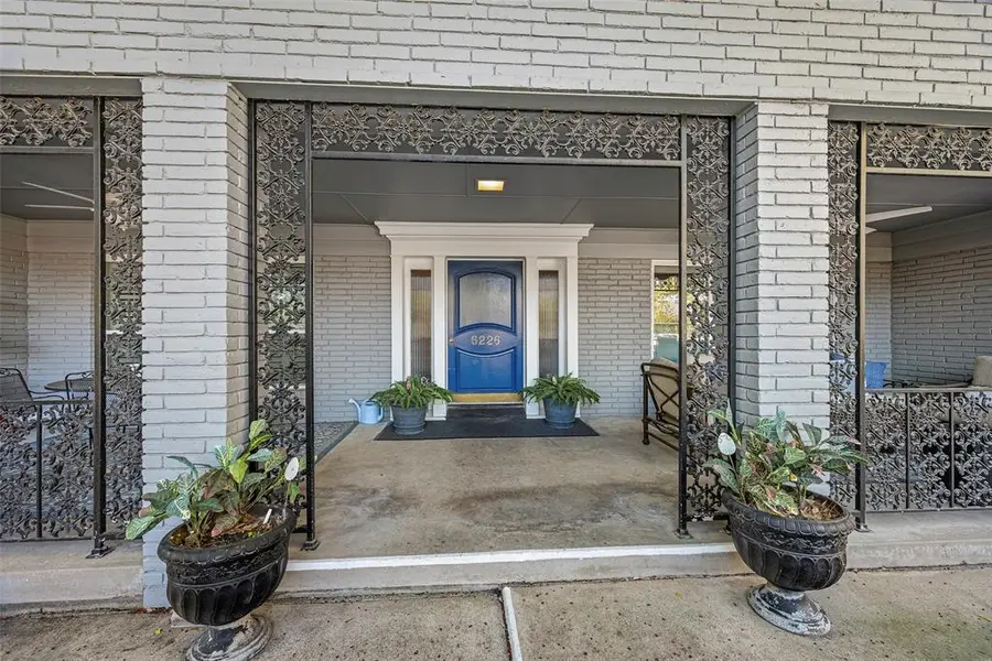 6226 Bandera Avenue #C, Dallas, TX 75225